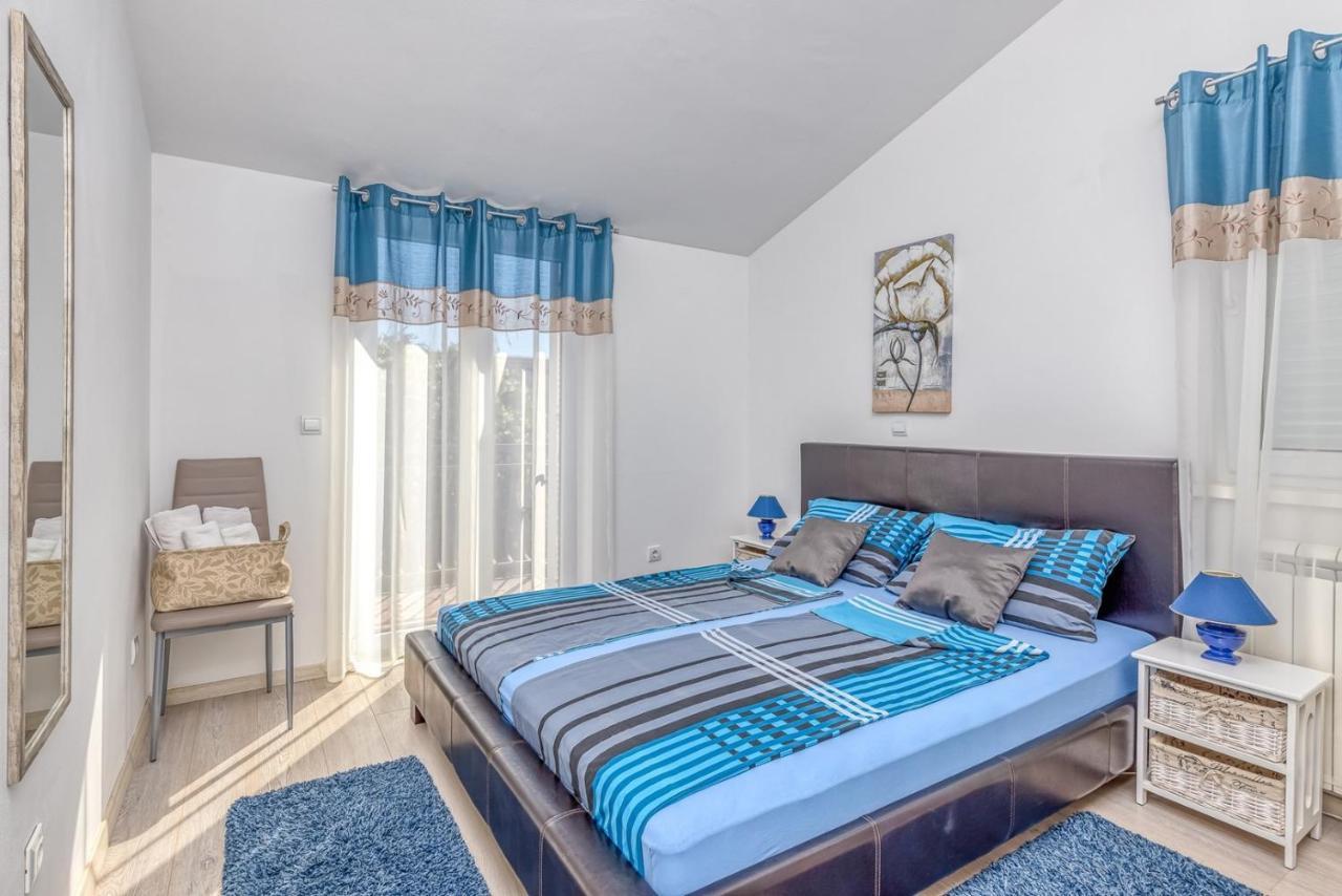 Apartments Kardumovic Kukci Exterior photo