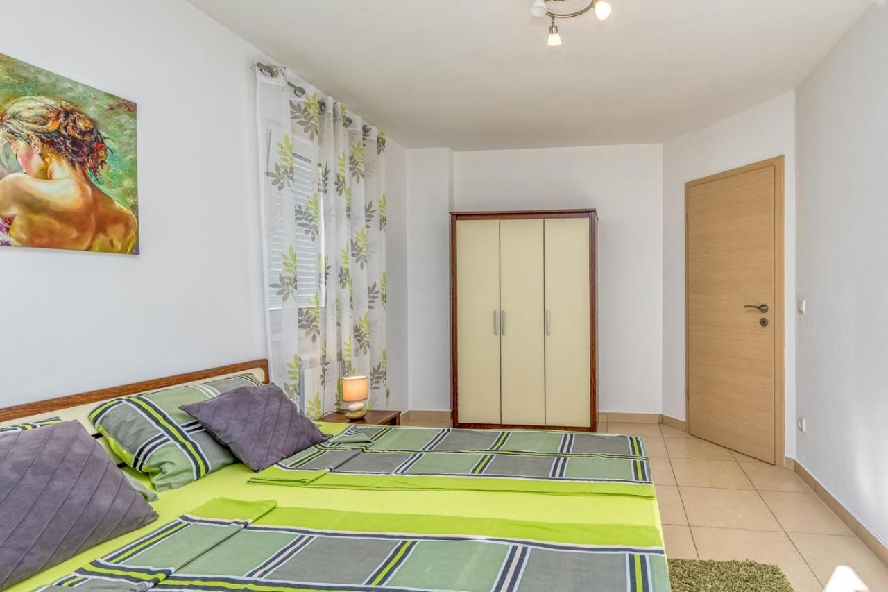 Apartments Kardumovic Kukci Exterior photo