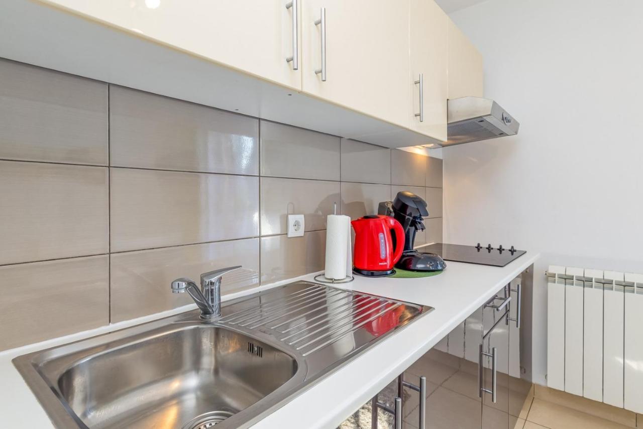 Apartments Kardumovic Kukci Exterior photo